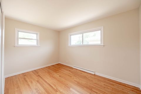 Tiny photo for 4612 N Oriole Avenue, Norridge, IL 60706 (MLS # 12661272)