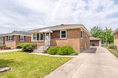 Photo of 4612 N Oriole Avenue, Norridge, IL 60706 (MLS # 12661272)