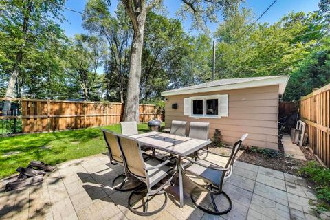 Tiny photo for 419 Florence Avenue, Evanston, IL 60202 (MLS # 12460174)