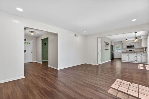 Tiny photo for 1105 Barcroft Court, Naperville, IL 60540 (MLS # 12594008)