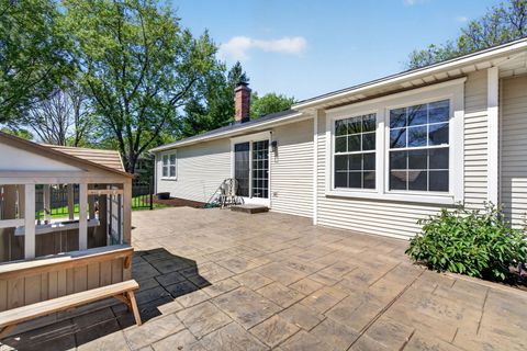 Tiny photo for 1105 Barcroft Court, Naperville, IL 60540 (MLS # 12594008)