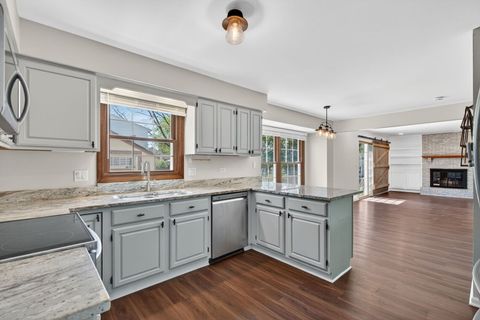 Tiny photo for 1105 Barcroft Court, Naperville, IL 60540 (MLS # 12594008)