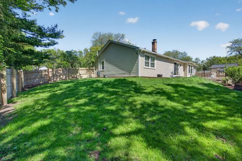 Tiny photo for 1105 Barcroft Court, Naperville, IL 60540 (MLS # 12594008)