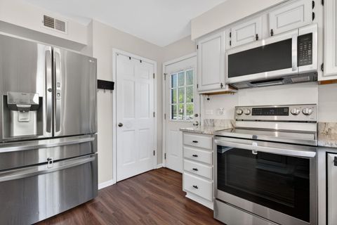 Tiny photo for 1105 Barcroft Court, Naperville, IL 60540 (MLS # 12594008)