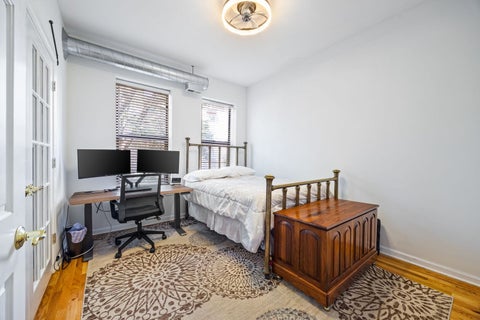 Tiny photo for 1025 W Balmoral Avenue #2B, Chicago, IL 60640 (MLS # 12704939)