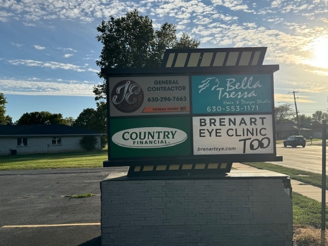 718 Bridge Street N 718A