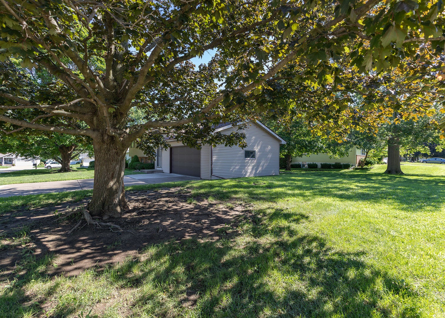 822 Hickory Street