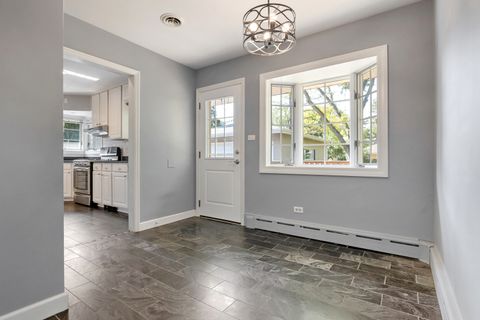 Tiny photo for 240 Scott Avenue, Glen Ellyn, IL 60137 (MLS # 12520098)