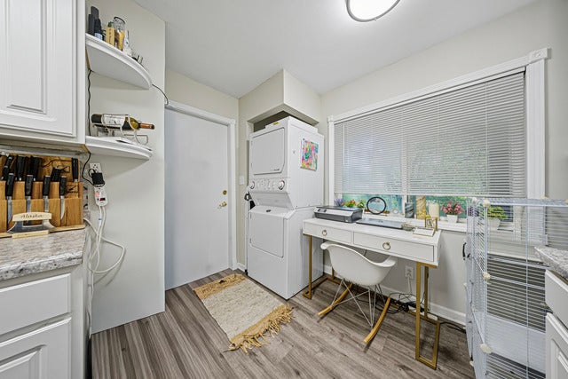 1942 Tall Oaks Drive 1A