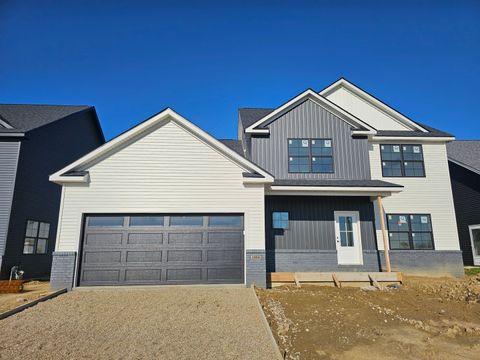 Photo of 1304 Woodbine Road, Bloomington, IL 61704 (MLS # 12611506)