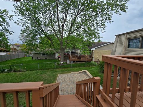 Tiny photo for 7447 160th Place, Tinley Park, IL 60477 (MLS # 12639205)