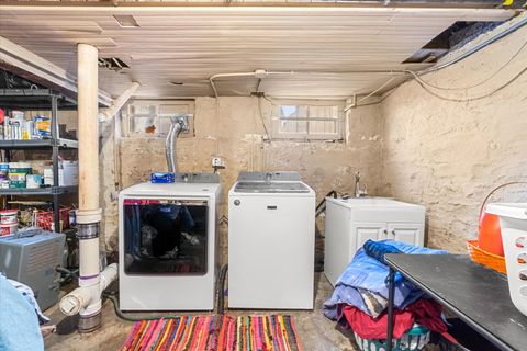 Tiny photo for 343 Evans Avenue, Aurora, IL 60505 (MLS # 12572782)