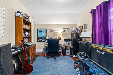 Tiny photo for 343 Evans Avenue, Aurora, IL 60505 (MLS # 12572782)