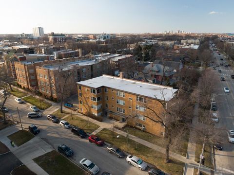 Tiny photo for 7404 N Sheridan Road #G, Chicago, IL 60626 (MLS # 12586730)