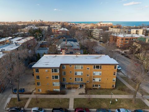 Tiny photo for 7404 N Sheridan Road #G, Chicago, IL 60626 (MLS # 12586730)