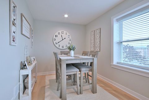 Tiny photo for 3035 Paris Avenue #305, River Grove, IL 60171 (MLS # 12497803)