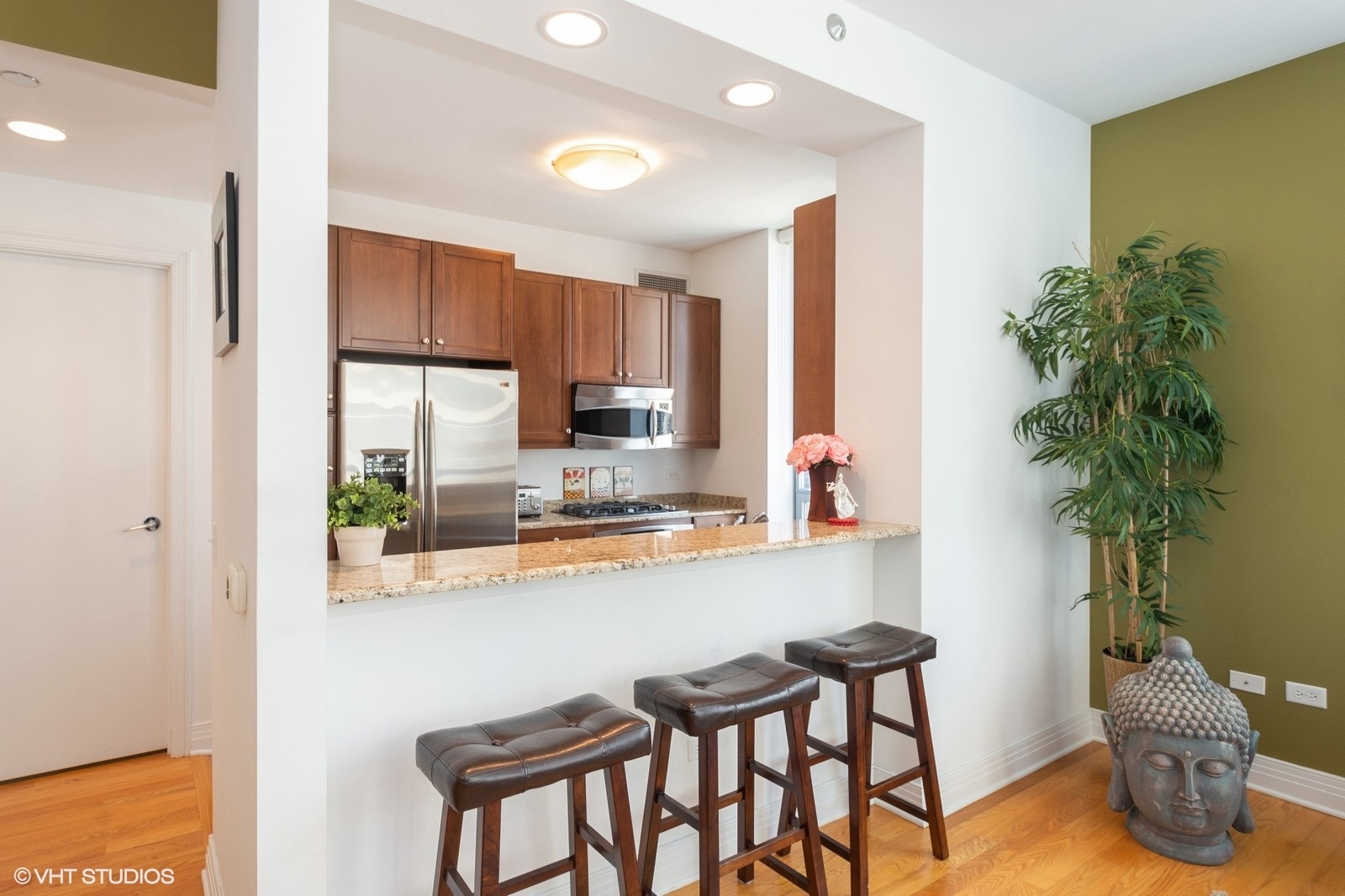 600 N Lake Shore Drive 1509