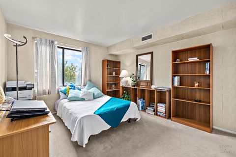 Tiny photo for 700 Wellington Avenue #406, Elk Grove Village, IL 60007 (MLS # 12475373)