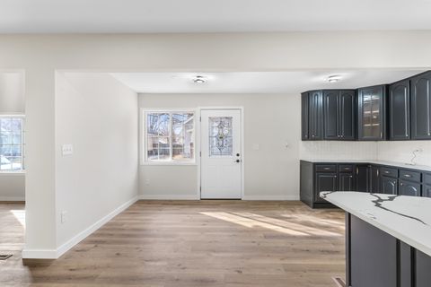 Tiny photo for 620 17th Street, Rockford, IL 61104 (MLS # 12581666)