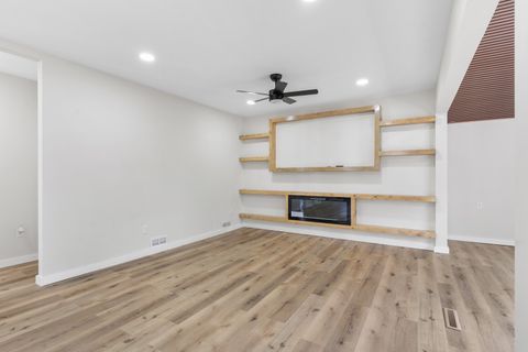 Tiny photo for 620 17th Street, Rockford, IL 61104 (MLS # 12581666)