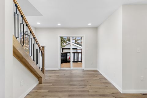 Tiny photo for 620 17th Street, Rockford, IL 61104 (MLS # 12581666)