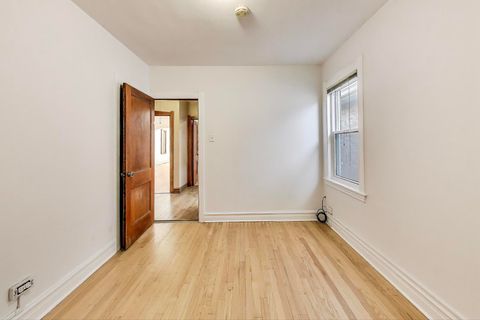 Tiny photo for 2932 N 77th Court, Elmwood Park, IL 60707 (MLS # 12507301)