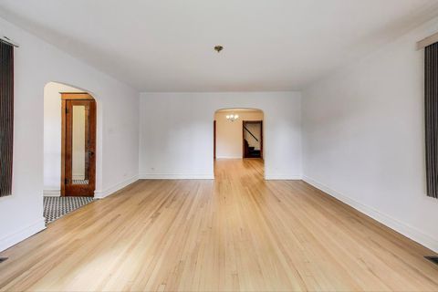 Tiny photo for 2932 N 77th Court, Elmwood Park, IL 60707 (MLS # 12507301)