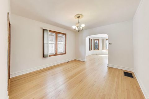 Tiny photo for 2932 N 77th Court, Elmwood Park, IL 60707 (MLS # 12507301)