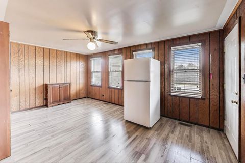 Tiny photo for 2932 N 77th Court, Elmwood Park, IL 60707 (MLS # 12507301)