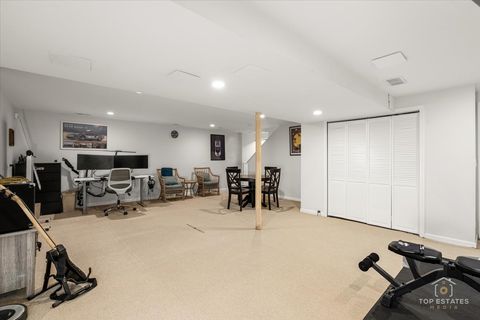 Tiny photo for 2830 Lexington Lane, Highland Park, IL 60035 (MLS # 12536047)