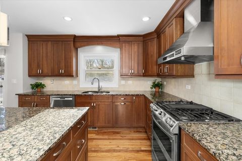 Tiny photo for 2830 Lexington Lane, Highland Park, IL 60035 (MLS # 12536047)