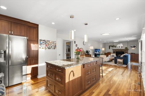 Tiny photo for 2830 Lexington Lane, Highland Park, IL 60035 (MLS # 12536047)