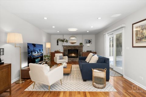 Tiny photo for 2830 Lexington Lane, Highland Park, IL 60035 (MLS # 12536047)