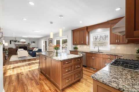 Tiny photo for 2830 Lexington Lane, Highland Park, IL 60035 (MLS # 12536047)