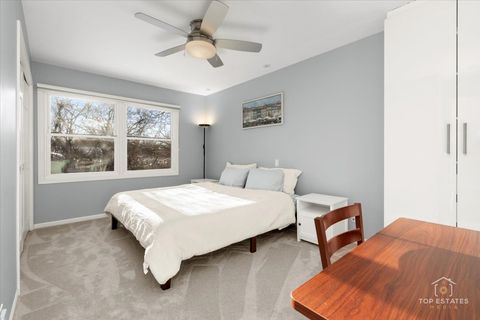 Tiny photo for 2830 Lexington Lane, Highland Park, IL 60035 (MLS # 12536047)