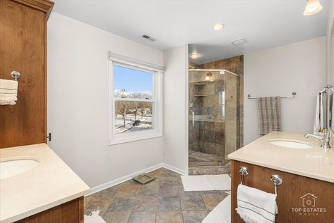 Tiny photo for 2830 Lexington Lane, Highland Park, IL 60035 (MLS # 12536047)