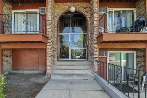 Tiny photo for 615 Hill Drive #303, Hoffman Estates, IL 60169 (MLS # 12354041)