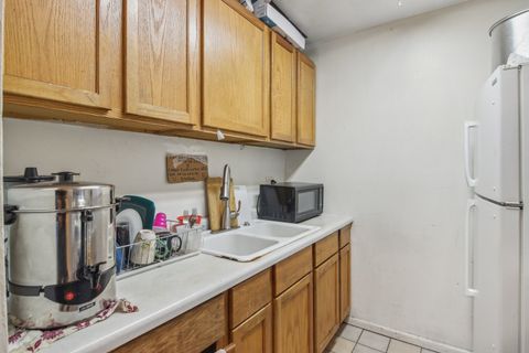 Tiny photo for 615 Hill Drive #303, Hoffman Estates, IL 60169 (MLS # 12354041)