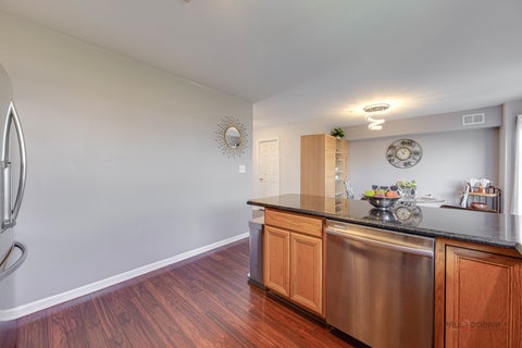 Tiny photo for 668 E Fountainview Drive, Mundelein, IL 60060 (MLS # 12744587)