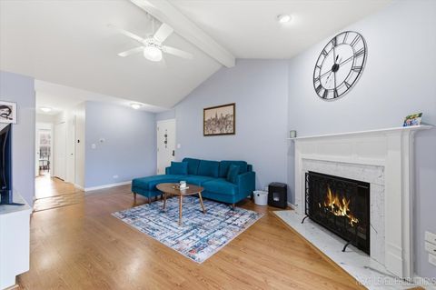 Tiny photo for 870 S Kilkenny Drive #D, Wheaton, IL 60189 (MLS # 12596470)