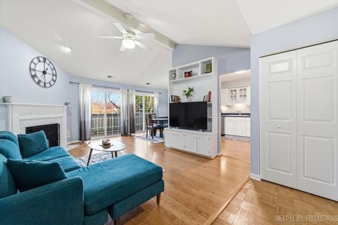 Tiny photo for 870 S Kilkenny Drive #D, Wheaton, IL 60189 (MLS # 12596470)