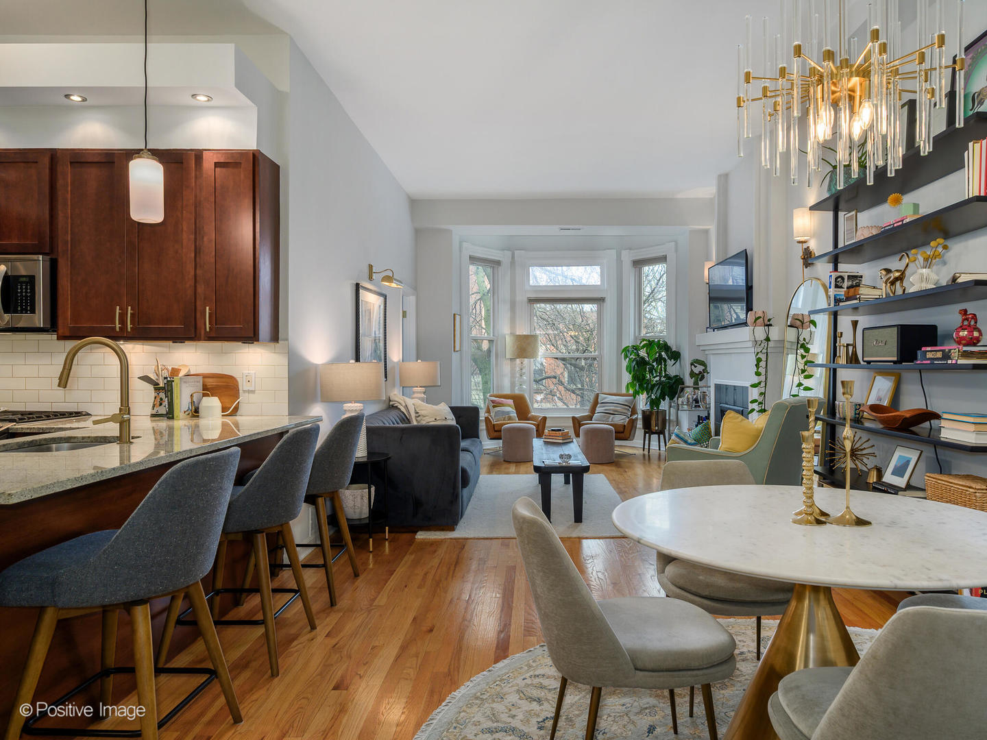 1914 N Sheffield Avenue 2F