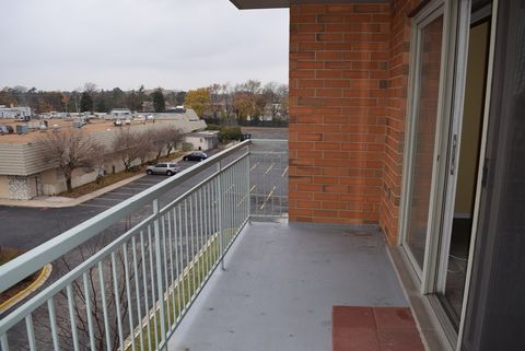 Tiny photo for 6801 N Milwaukee Avenue #404, Niles, IL 60714 (MLS # 12523587)