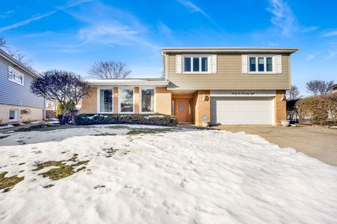 Photo of 6628 Davis Street, Morton Grove, IL 60053 (MLS # 12536299)