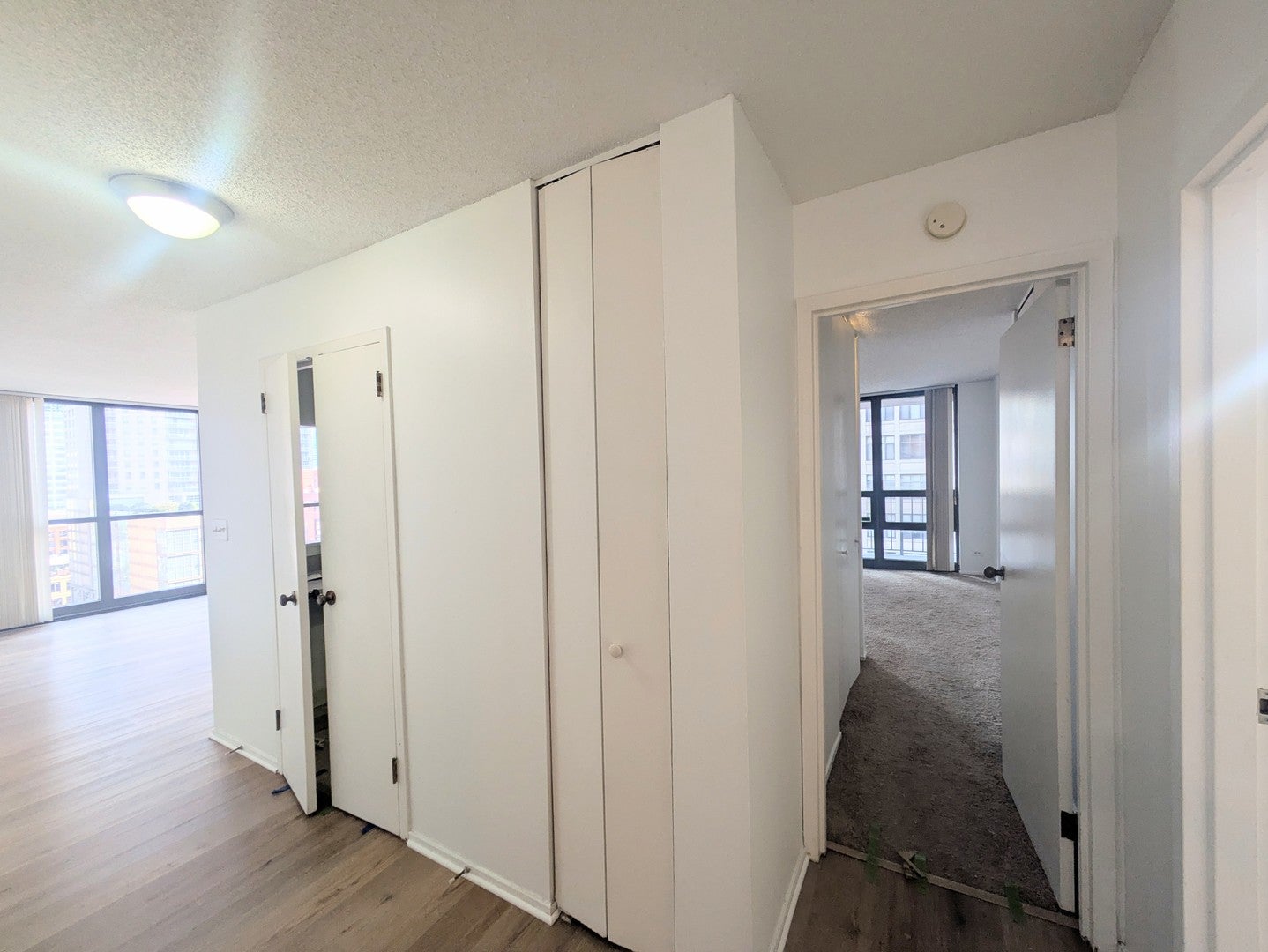 10 E ONTARIO Street 1105