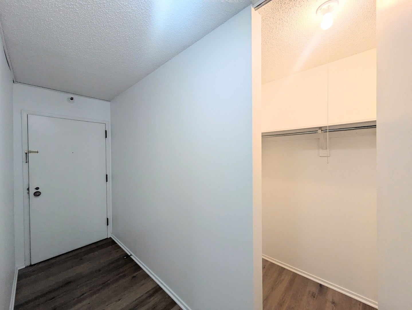 10 E ONTARIO Street 1105
