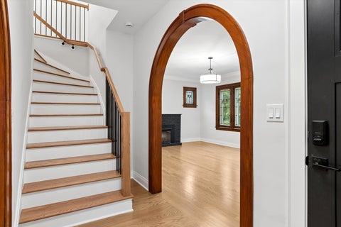 Tiny photo for 354 Lionel Road, Riverside, IL 60546 (MLS # 12729829)