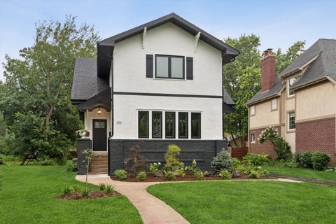 Photo of 354 Lionel Road, Riverside, IL 60546 (MLS # 12729829)