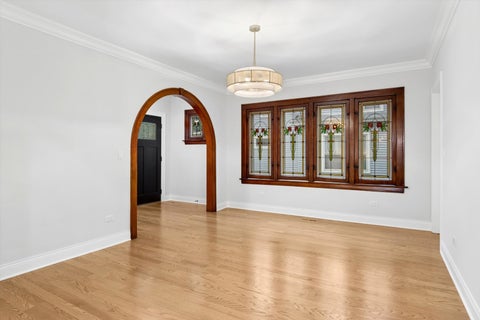 Tiny photo for 354 Lionel Road, Riverside, IL 60546 (MLS # 12729829)