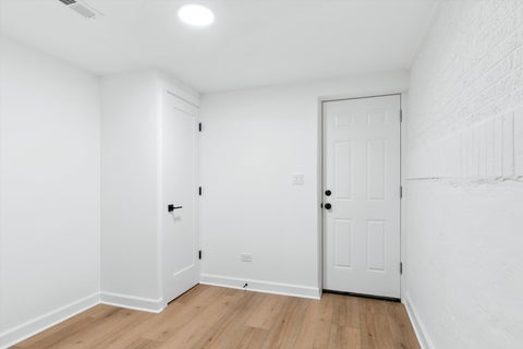 Tiny photo for 354 Lionel Road, Riverside, IL 60546 (MLS # 12729829)